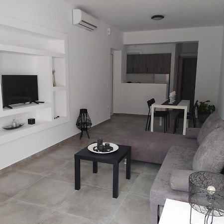 Estia - Brand New Apartment In Ermioni Village Exterior foto