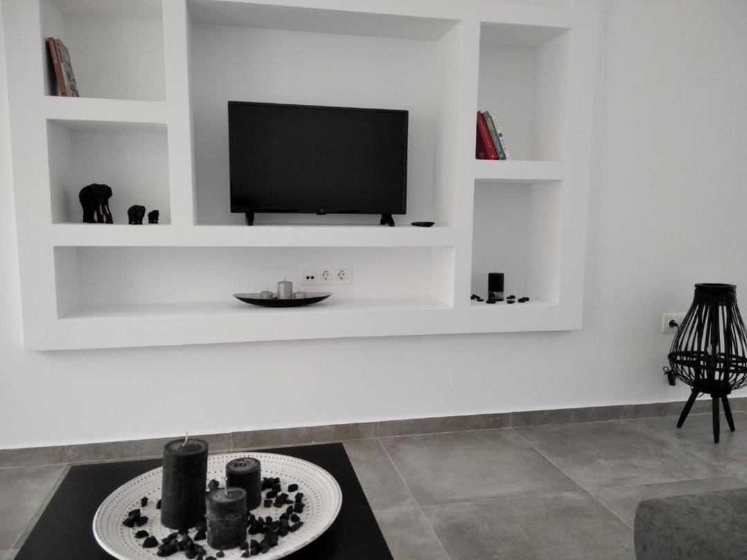 Estia - Brand New Apartment In Ermioni Village Exterior foto